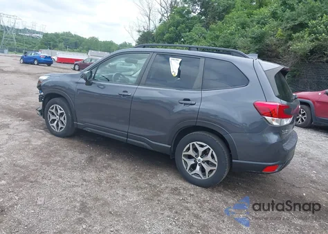 2021 Subaru Forester Premium z USA, uszkodzony, nr VIN JF2SKAJC2MH456818